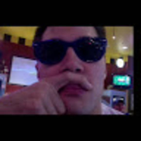 Meet your Posher, Alex - Picture 1 of 1